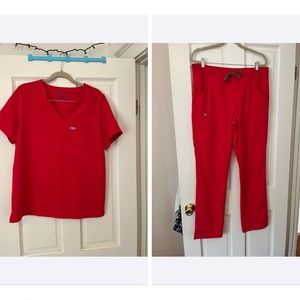 Limited Edition Pop Red Figs scrub set